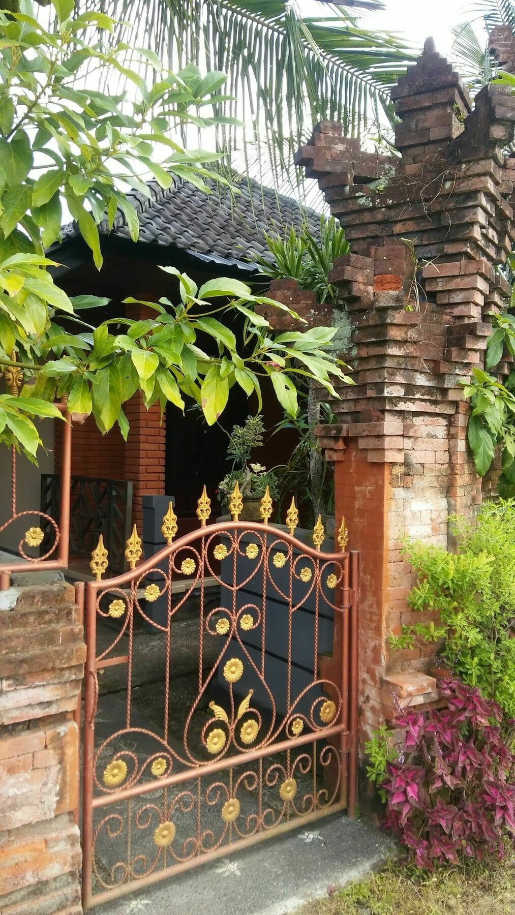Bed and Breakfast Kasih Sayang House Убуд Экстерьер фото